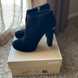 Michael Kors Haven Bootie size 9M